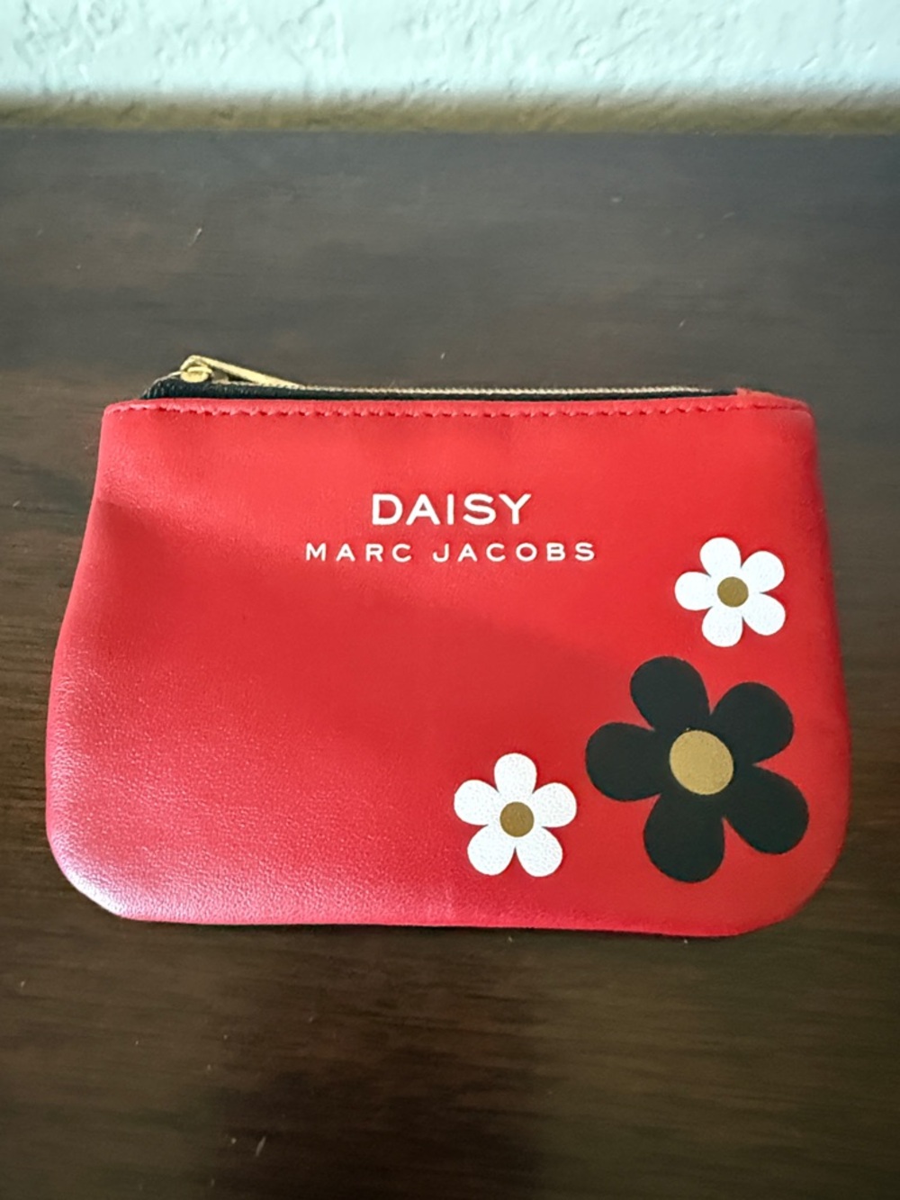 Marc Jacobs Red Daisy Floral Zip Coin Pouch NWOT